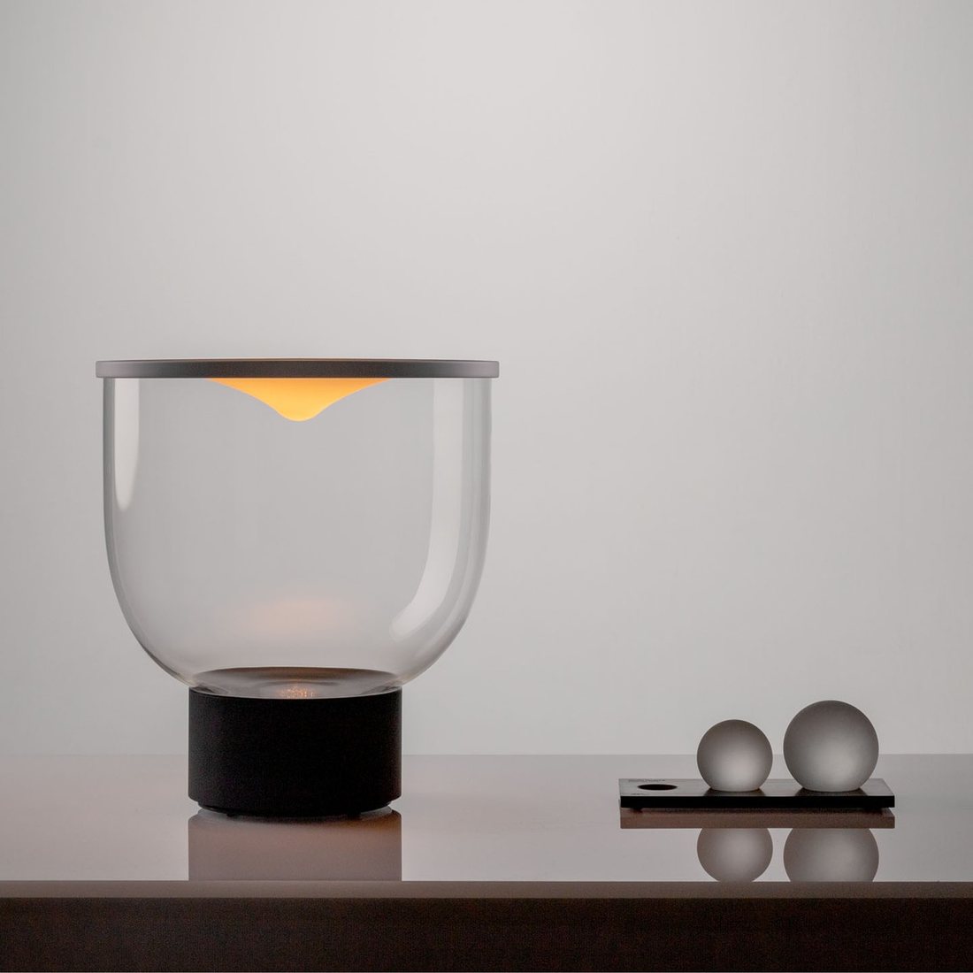 At 0.3 kg — candlelight
