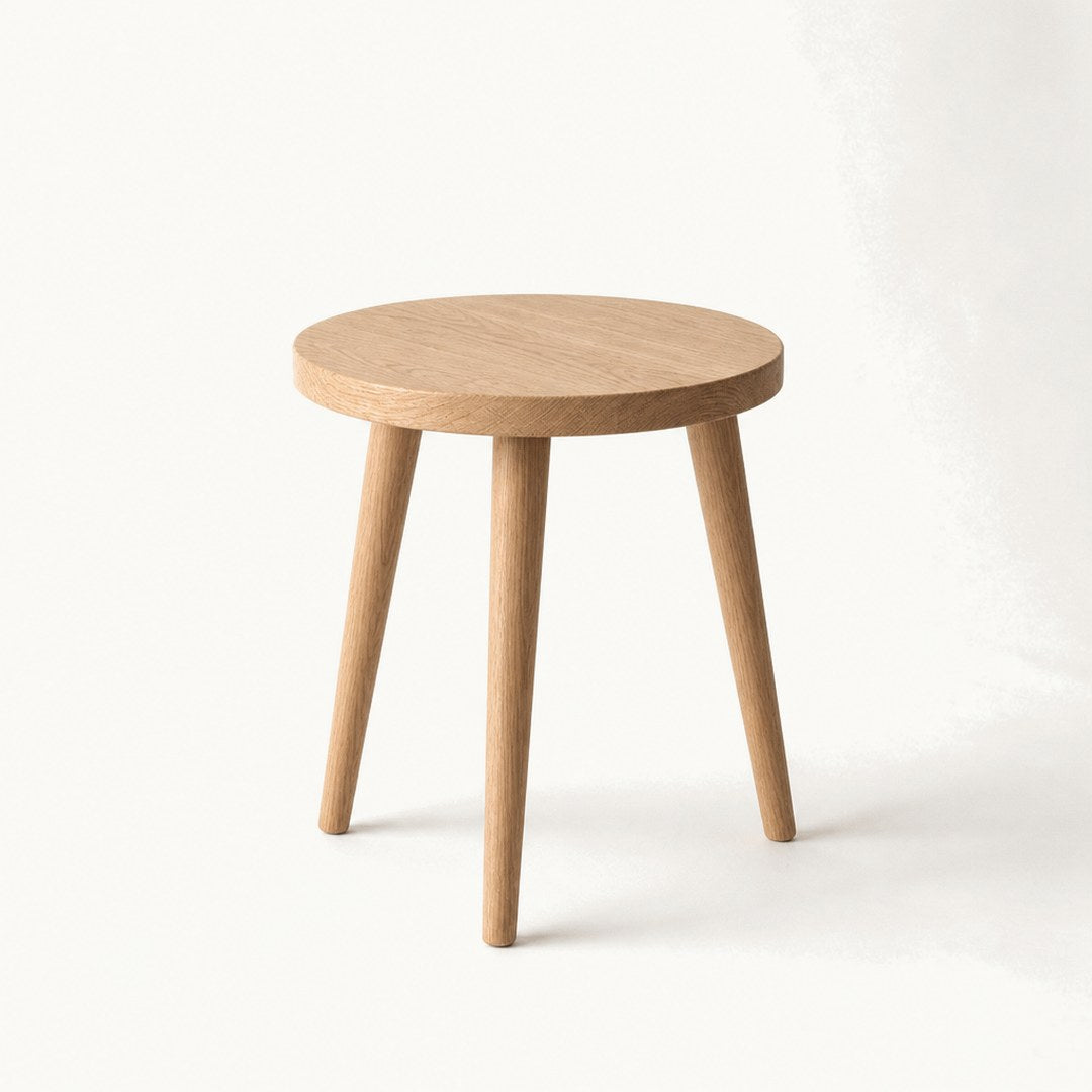 Oak Side Table, leg taper visible