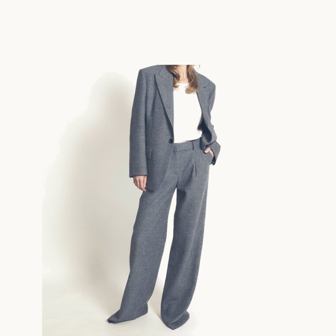 Relaxed Wool Blazer